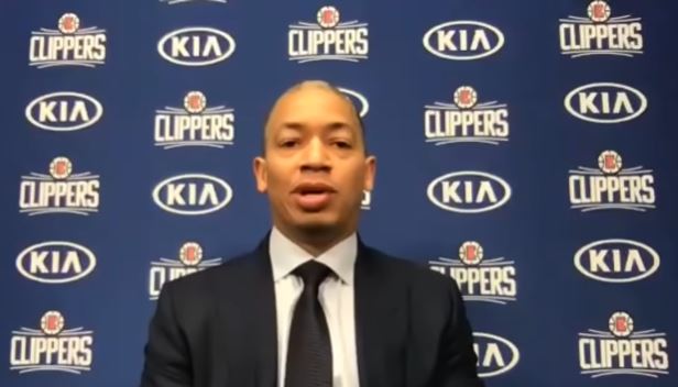 Tyronn Lue scuote i suoi Clippers in crisi: “Siamo molli”