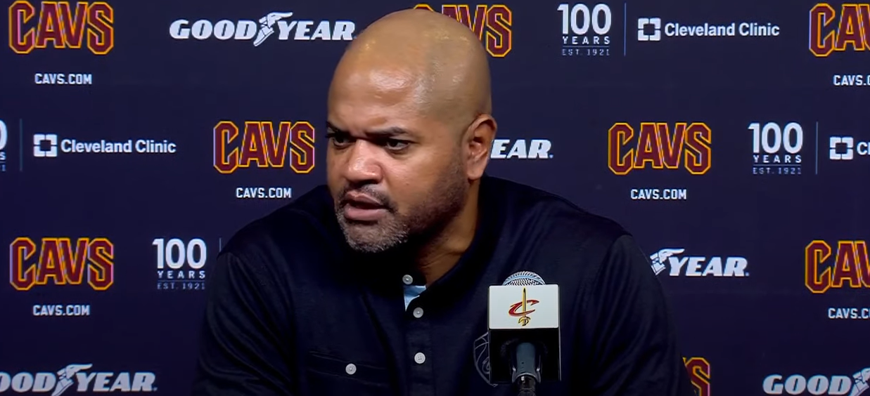 Cambiano anche i Cavs: esonerato JB Bickerstaff