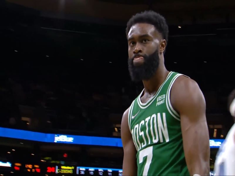 Boston, 4-0 a Indiana e ritorno alle Finals dopo due anni: Jaylen Brown MVP