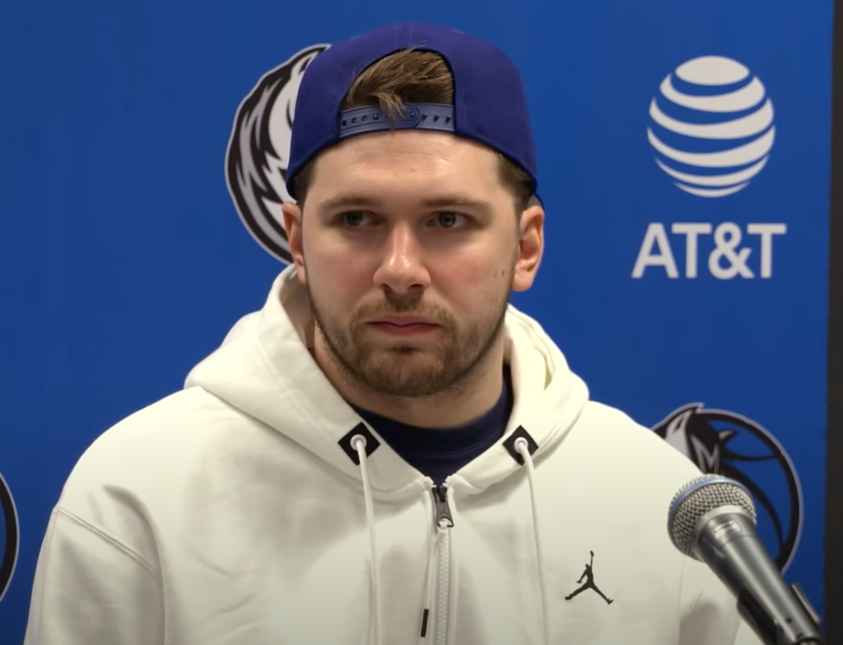 Mavs squalifica Doncic